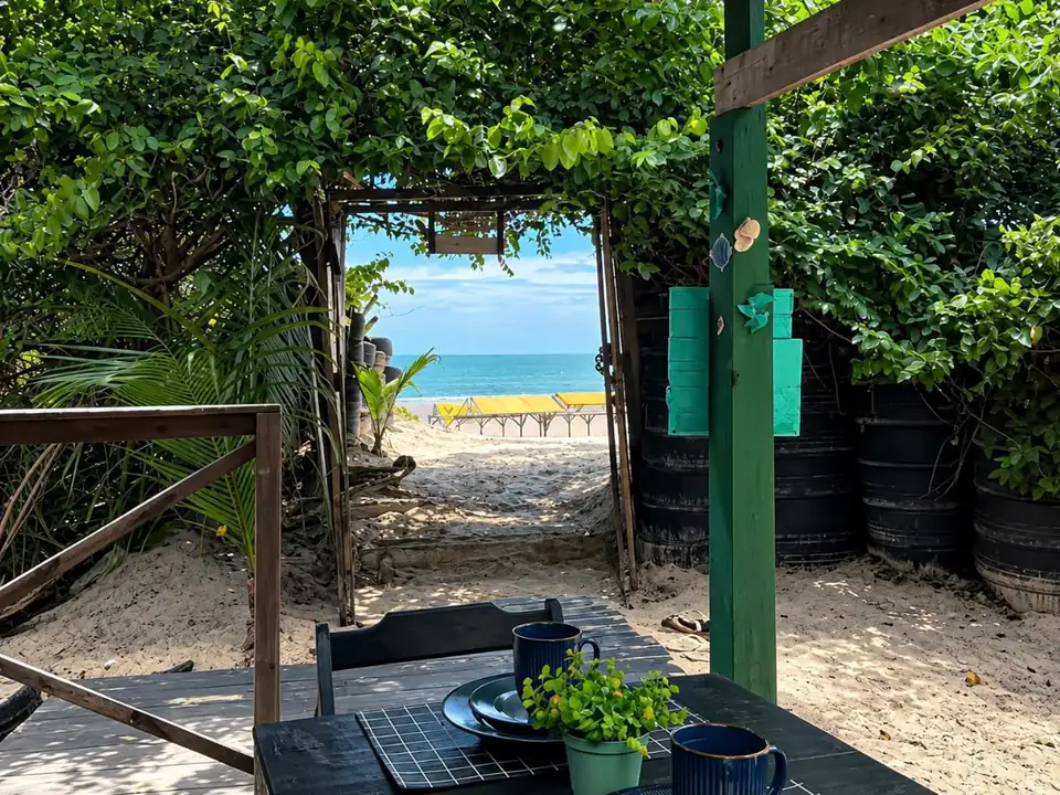 Mesa posta no Lua de Sal, com o caminho até o mar