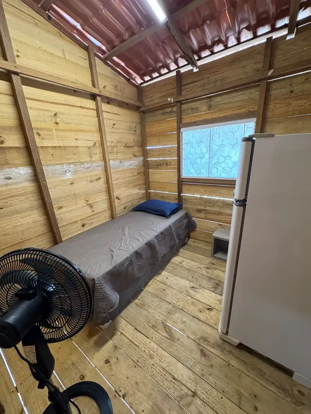 Quarto do Pé na Areia com cama de solteiro